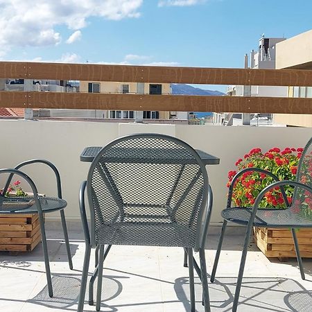 The Blue Apartment In The Heart Of Heraklion Екстер'єр фото