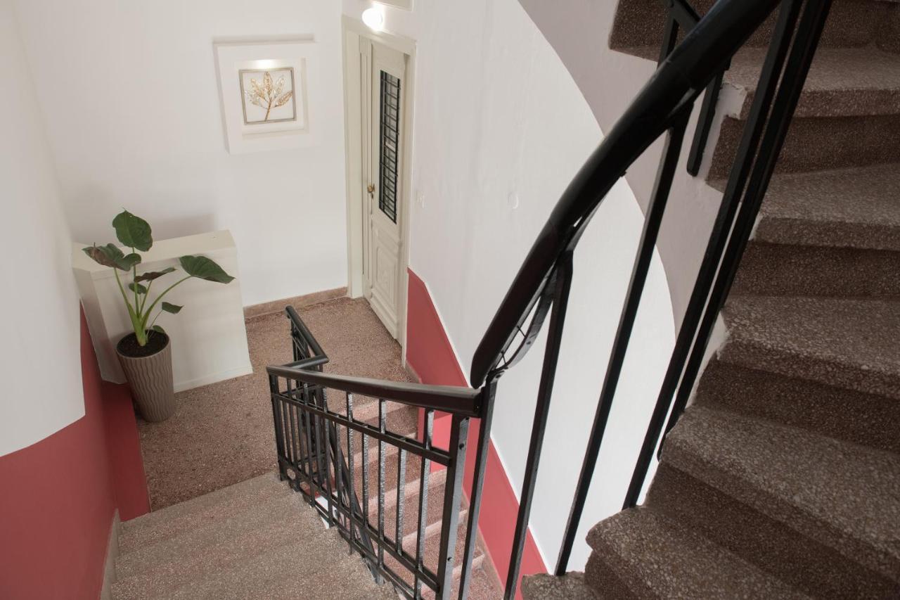 The Blue Apartment In The Heart Of Heraklion Екстер'єр фото