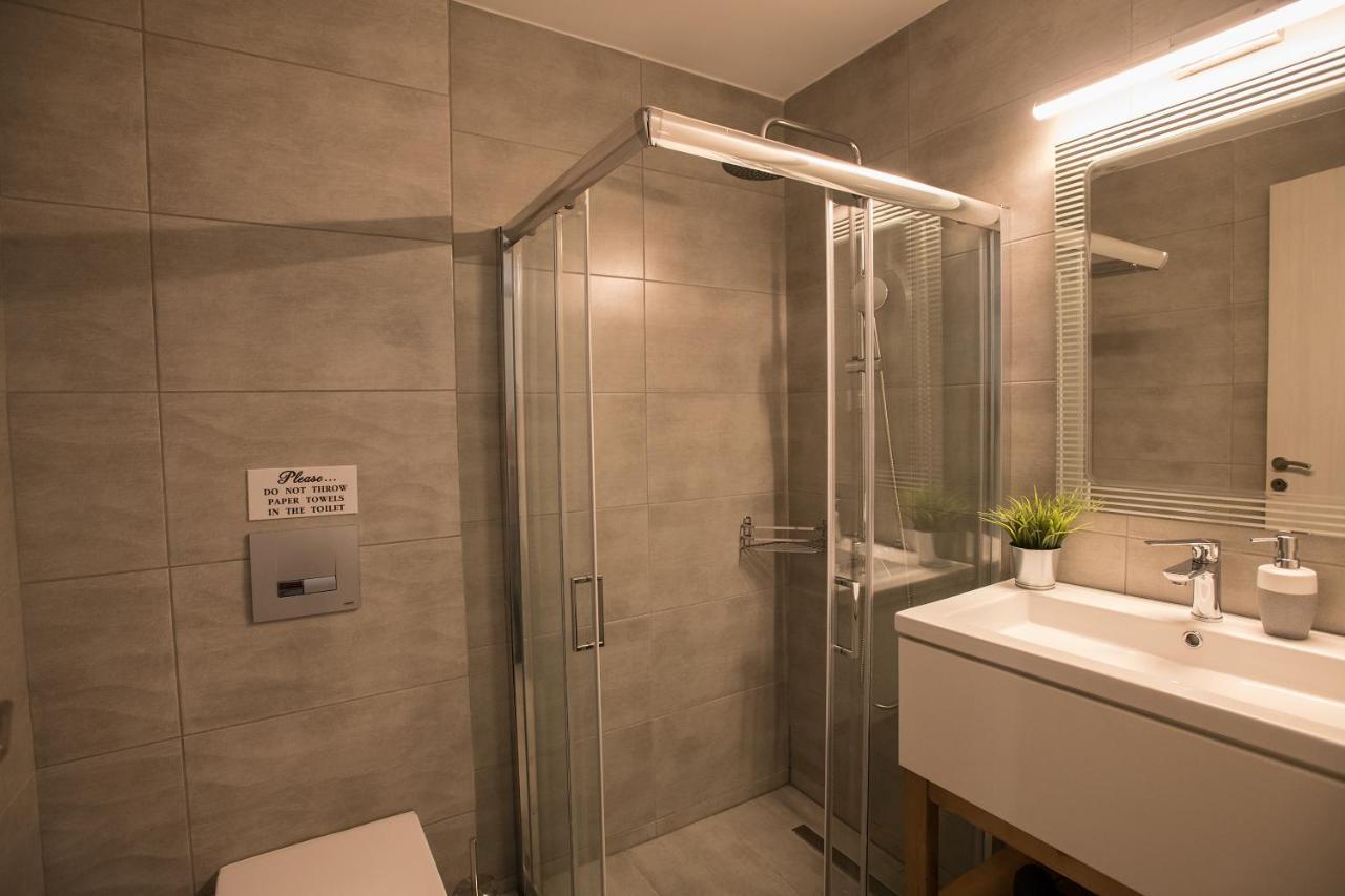 The Blue Apartment In The Heart Of Heraklion Екстер'єр фото